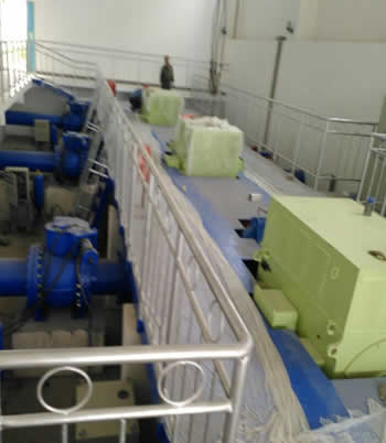 高压固态软起动装置在泵站、挂扳机和化工行业的利用(图1)
