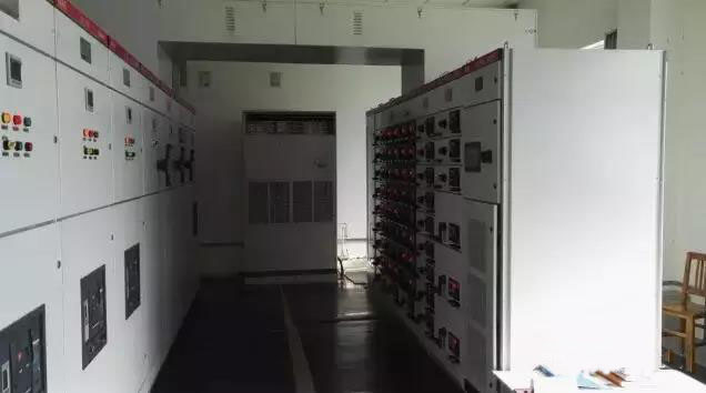山东某纸业配电室利用西驰有源电力滤波器(图1)